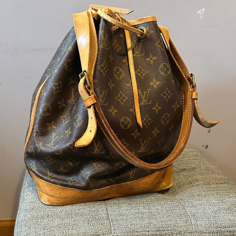 🔥🔥SALE TODAY ONLY $399 3/1/ 26🔥🔥Louis Vuitton NOE GM